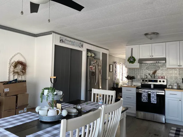 $190,000 | 167 Staples Street, Seabrook, NH 03874