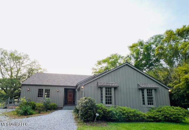23577 Montebella Road Pass Christian, MS 39571 - Photo 7 of 28 965EF7D8-5430-4ED3-A8AB-7DA95BF22E75