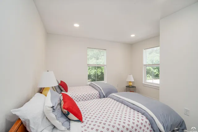 $535,000 | 1320 Pennsylvania Street, Unit APARTMENT ABOVE GARAGE, Lawrence, KS 66044