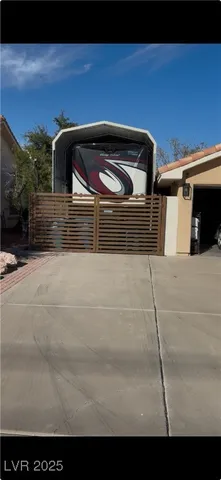 $1,150,000 | 396 East Country Club Drive, Henderson, NV 89015