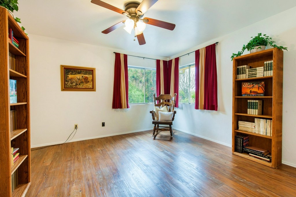1900 Winrow Road El Cajon, CA 92021 - Photo 9 of 25 2nd master suite