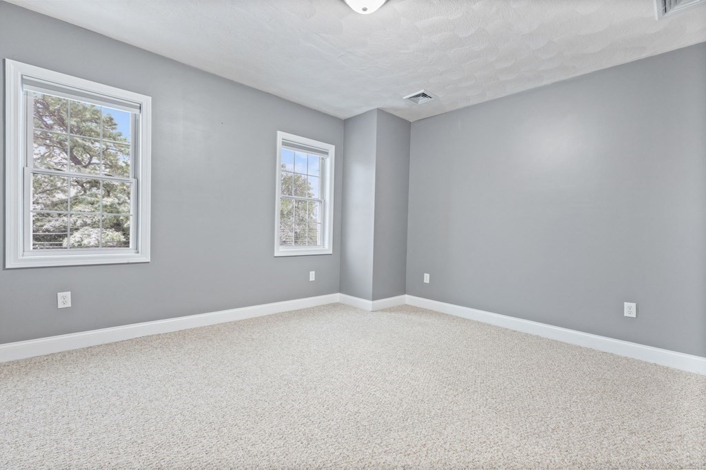 182 North Shore Road, Unit 8 Revere, MA 02151 - Photo 11 of 20 Gallery Image 11