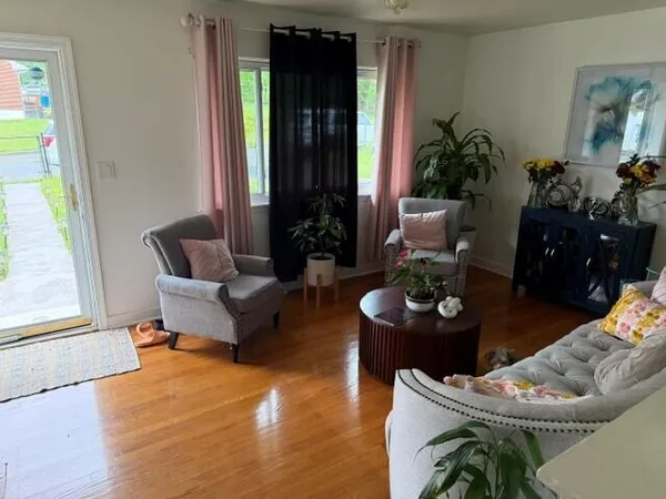 $229,950 | 3922 Lilac Avenue Northwest, Roanoke, VA 24017