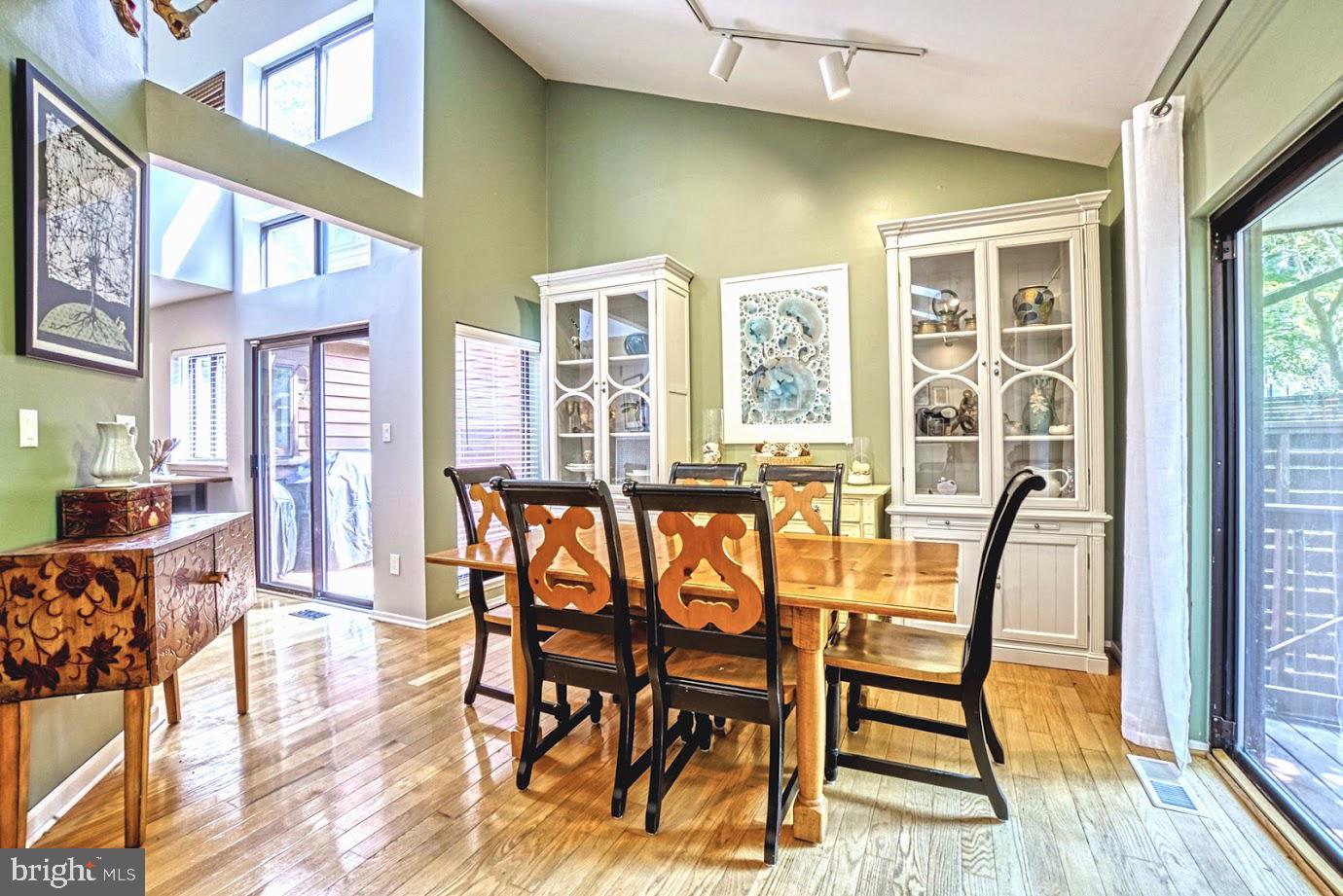 2122 South Bay Lane Reston, VA 20191 - Photo 11 of 41 Dining room is spacious and features deck access