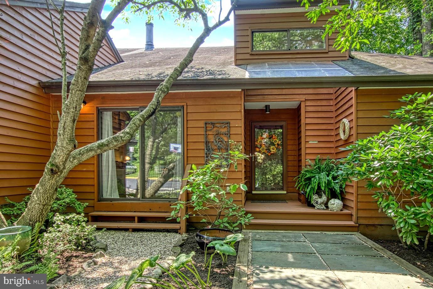 2122 South Bay Lane Reston, VA 20191 - Photo 3 of 41 A lovely approach and a covered entry