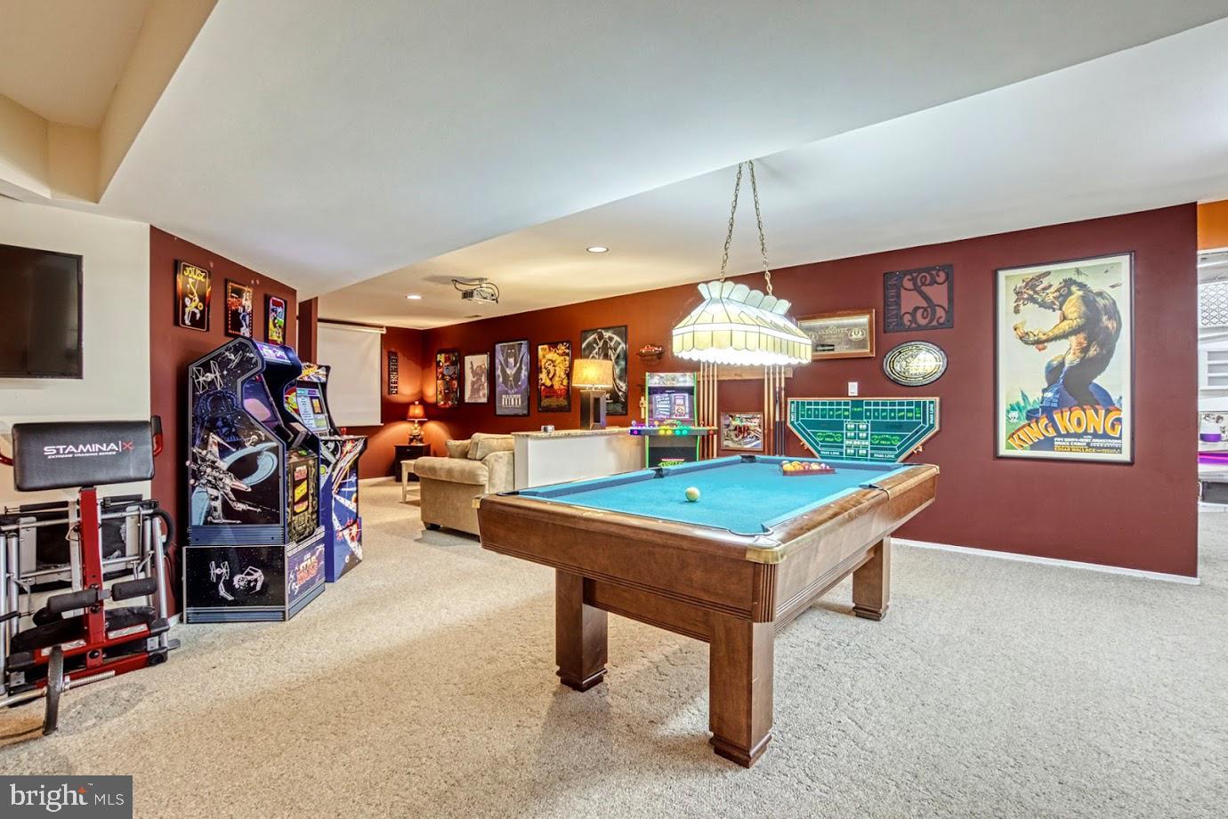 2122 South Bay Lane Reston, VA 20191 - Photo 26 of 41 Plenty of space for games and entertaining!