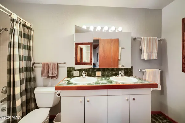 $1,490,000 | 128 Beaver Road, Unit EAST, Eagle-Vail, CO 81620