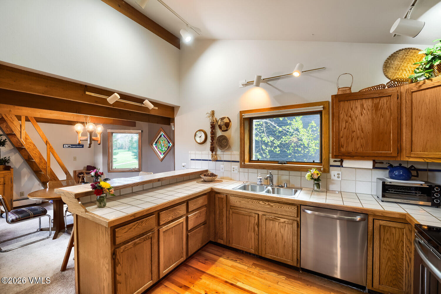 128 Beaver Road, Unit EAST Eagle-Vail, CO 81620 - Photo 6 of 21 120 Beaver Rd - Web Quality - 021 - 15 K