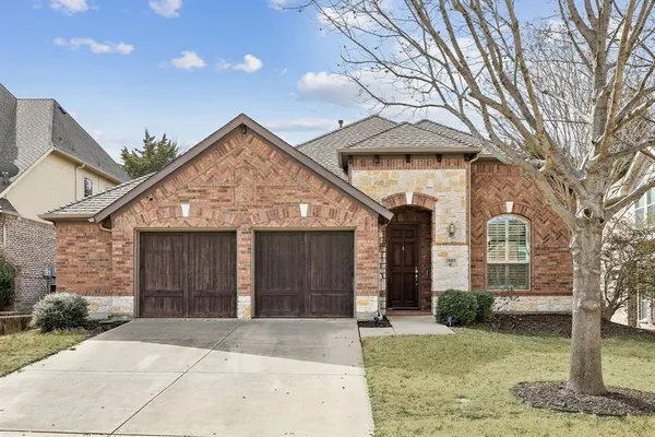 $555,000 | 2801 White Rock Creek Drive, McKinney, TX 75072