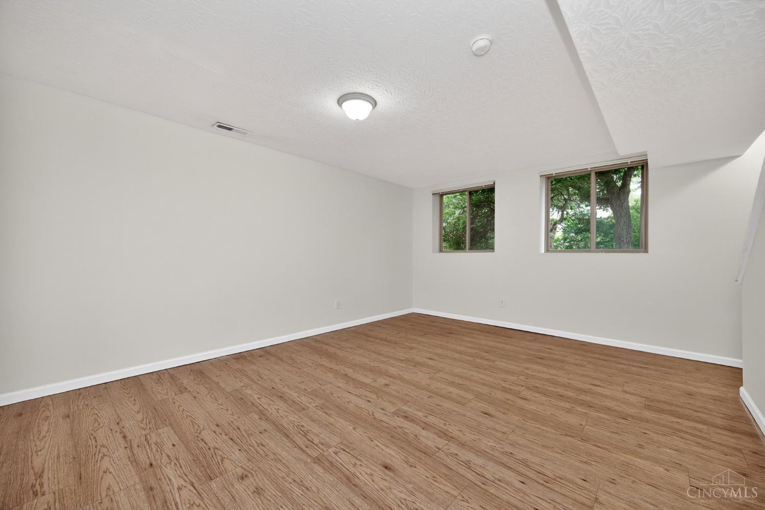 218 Heffron Circle Maineville, OH 45039 - Photo 47 of 61