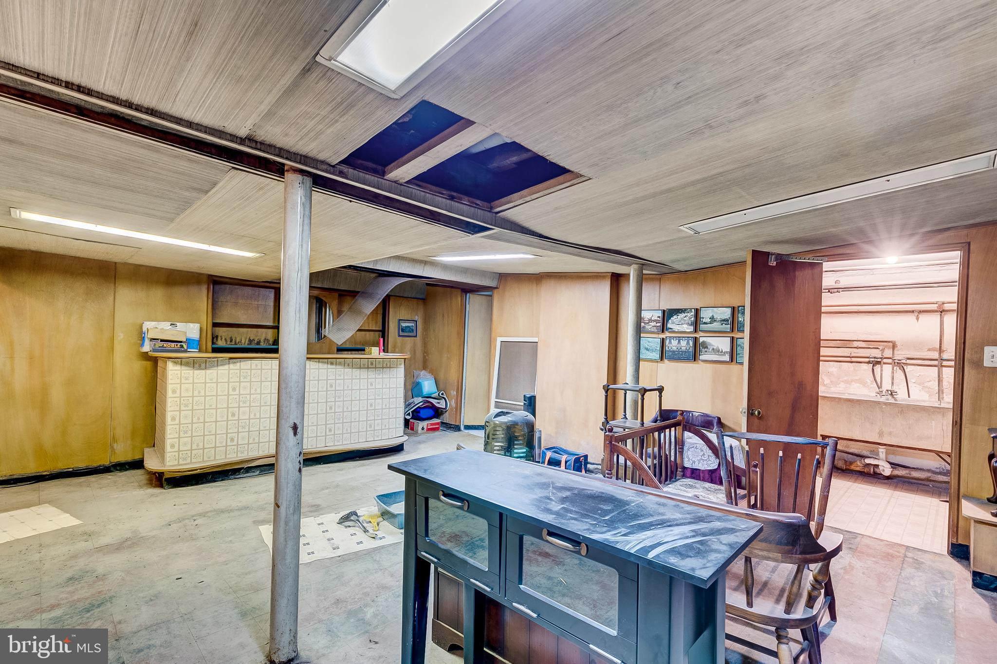 2234 Crest Road Baltimore, MD 21209 - Photo 57 of 59 Gallery Image 57