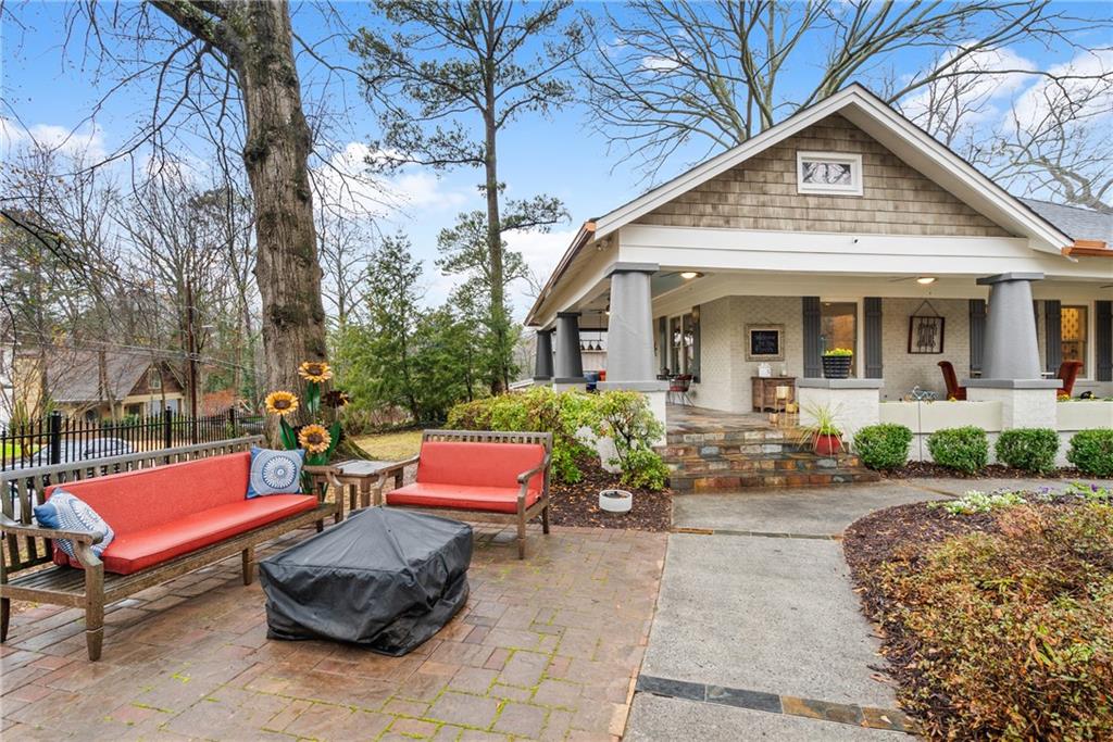 2262 Ridgedale Road Northeast Atlanta, GA 30317 - Photo 4 of 51 Gallery Image 4