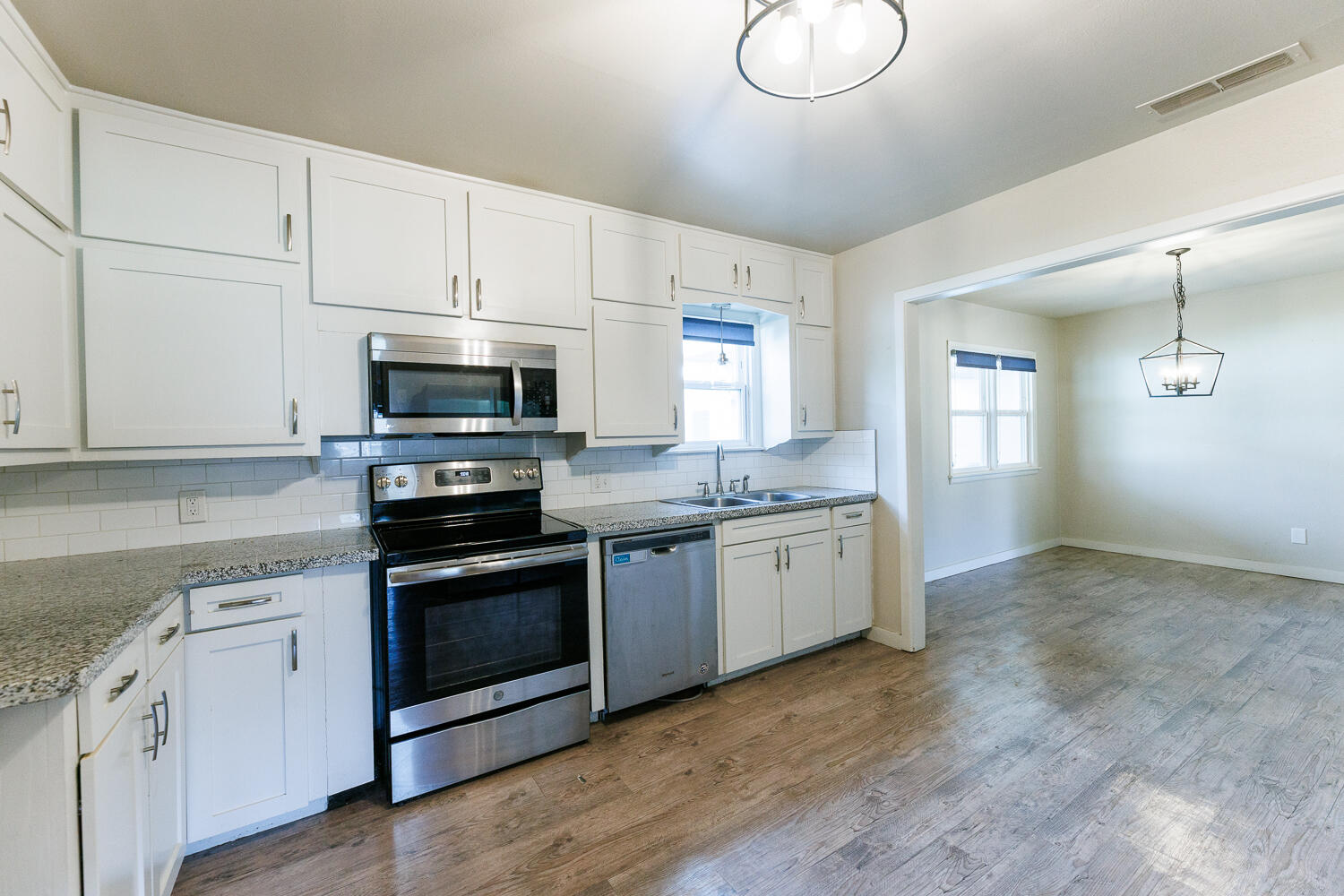 4208 40th Street Lubbock, TX 79413 - Photo 20 of 51 Kitchen