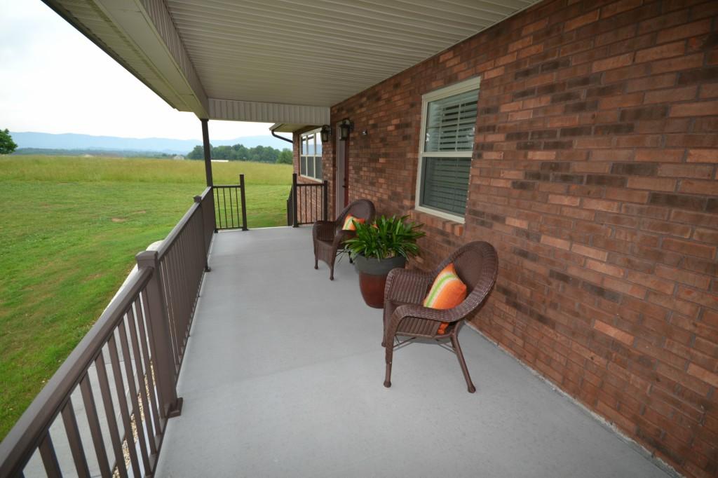 131 Keeble Road Maryville, TN 37804 - Photo 6 of 36 F