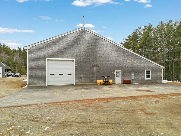 $600,000 | 55 Town Farm Lane, Whitefield, ME 04353