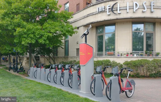 $510,000 | 3650 South Glebe Road, Unit 846, Arlington, VA 22202