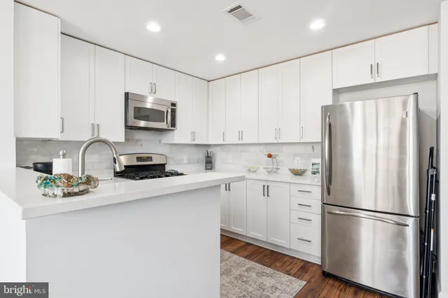 $510,000 | 3650 South Glebe Road, Unit 846, Arlington, VA 22202