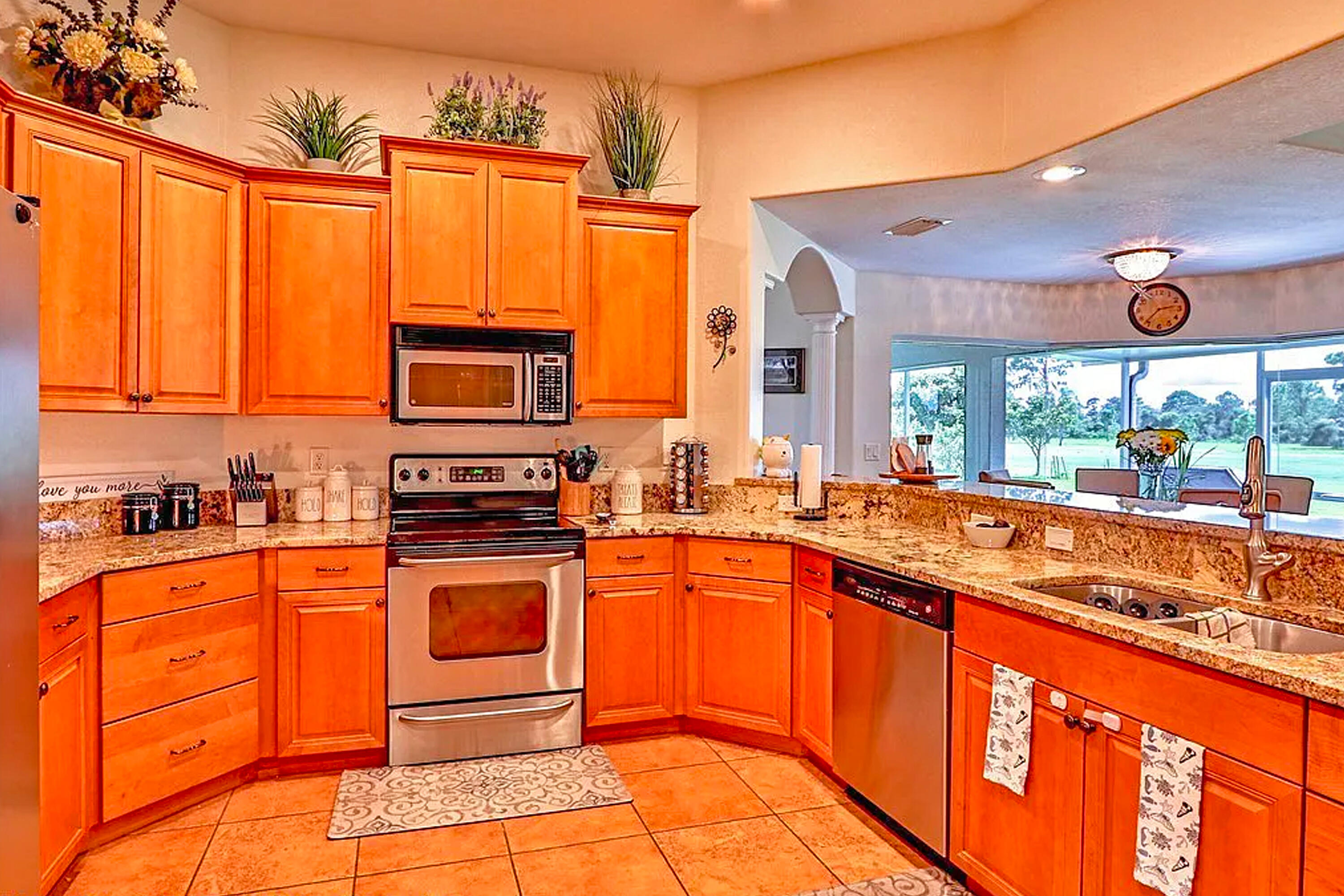 5016 Myrtle Beach Drive Sebring, FL 33872 - Photo 17 of 39 4