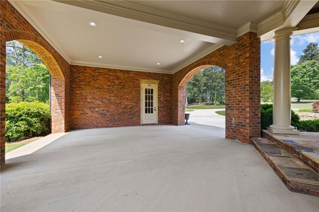 972 Acworth Due West Road Northwest Kennesaw, GA 30152 - Photo 14 of 175