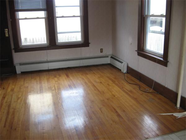 9 Gordon Road Shrewsbury, MA 01545 - Photo 7 of 12 Gallery Image 7