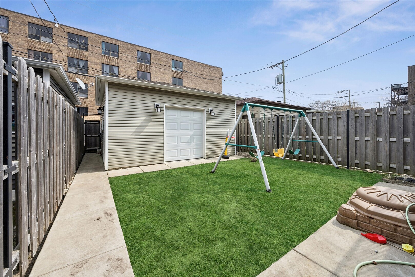 3517 South Prairie Avenue Chicago, IL 60653 - Photo 22 of 29