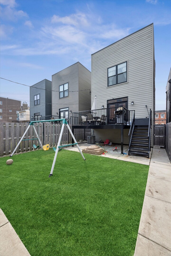 3517 South Prairie Avenue Chicago, IL 60653 - Photo 23 of 29