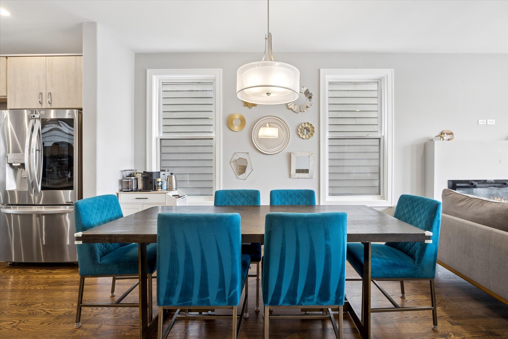 3517 South Prairie Avenue Chicago, IL 60653 - Photo 4 of 29