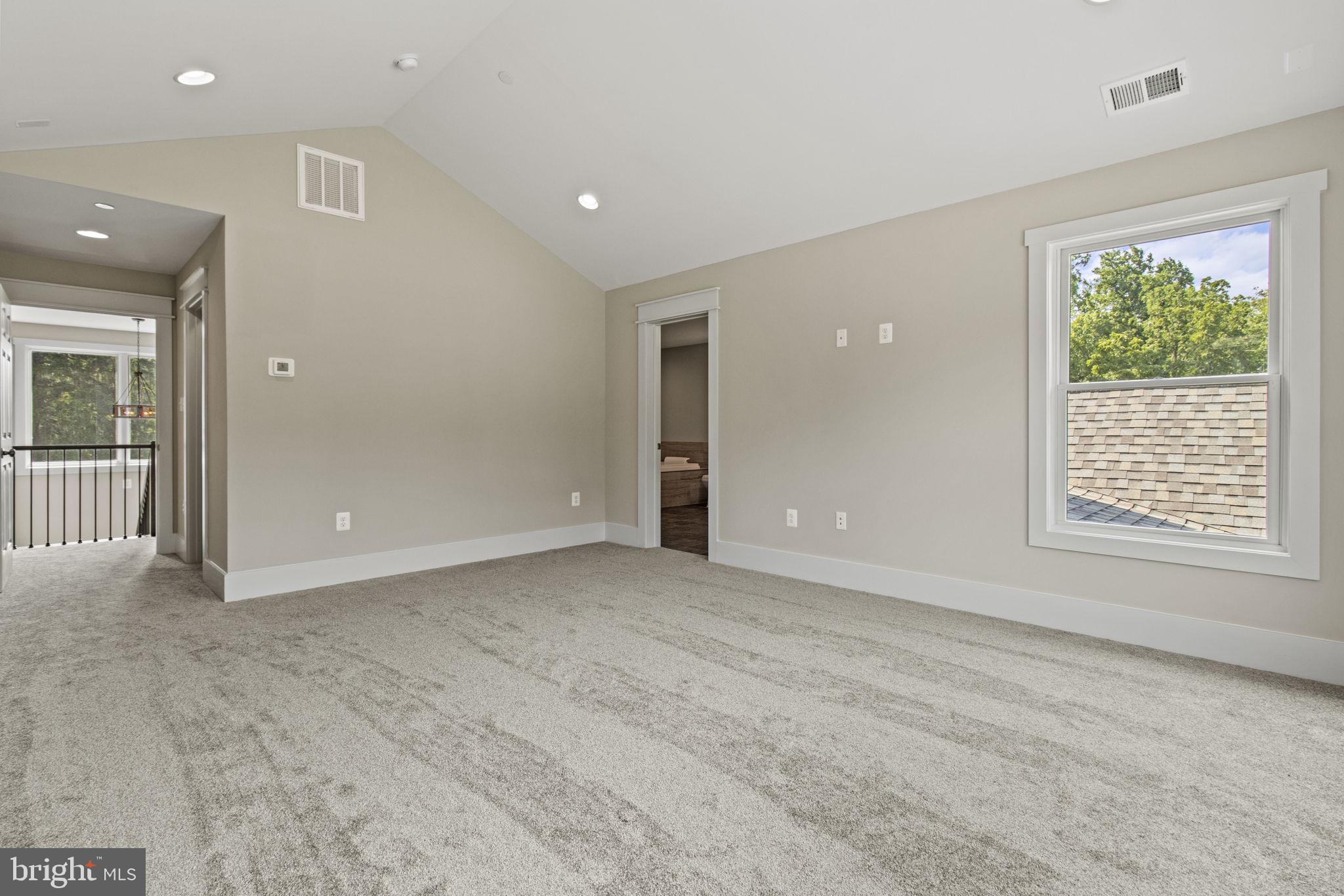 10522 Bethel Road Frederick, MD 21702 - Photo 44 of 66 Vaulted Ceilings