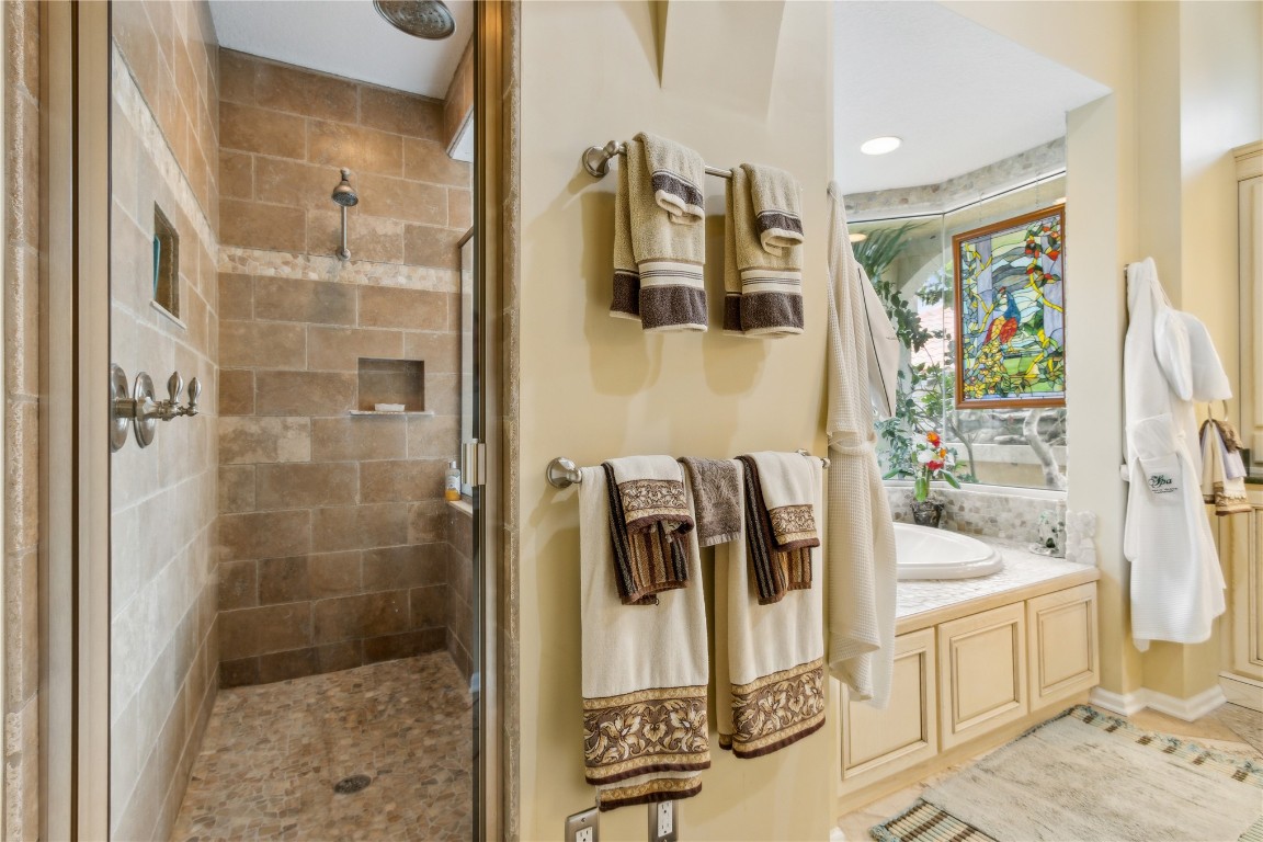 3045 Riverside Drive Fernandina Beach, FL 32034 - Photo 17 of 35 a bathroom with a shower