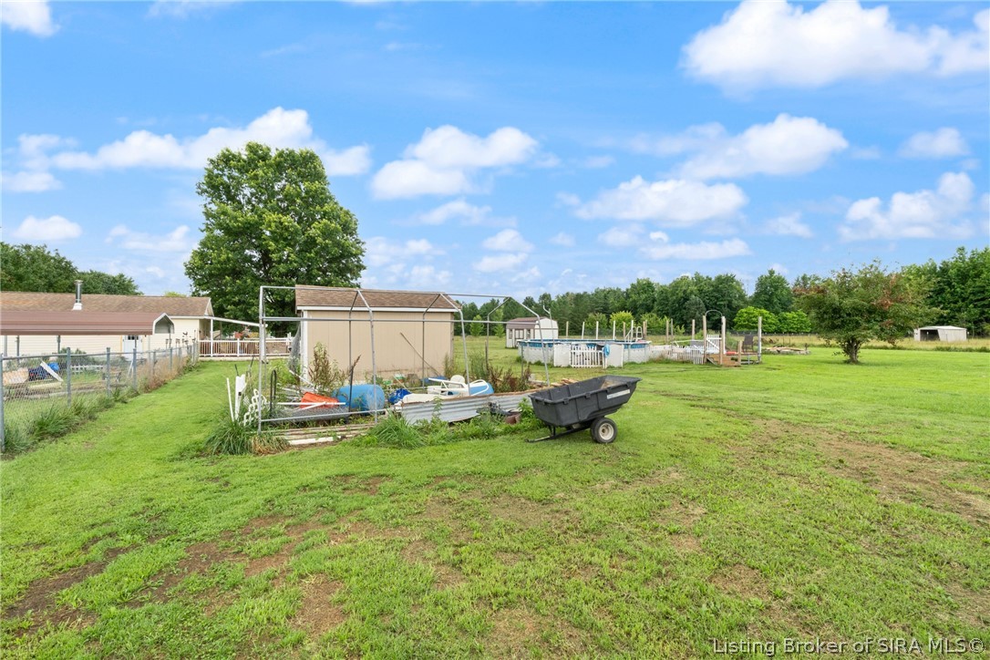 3842 South Goss School Road Pekin, IN 47165 - Photo 13 of 46