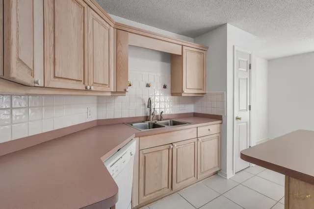 $360,000 | 2095 Jessica Way, Navarre, FL 32566