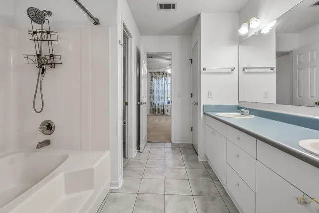 $360,000 | 2095 Jessica Way, Navarre, FL 32566