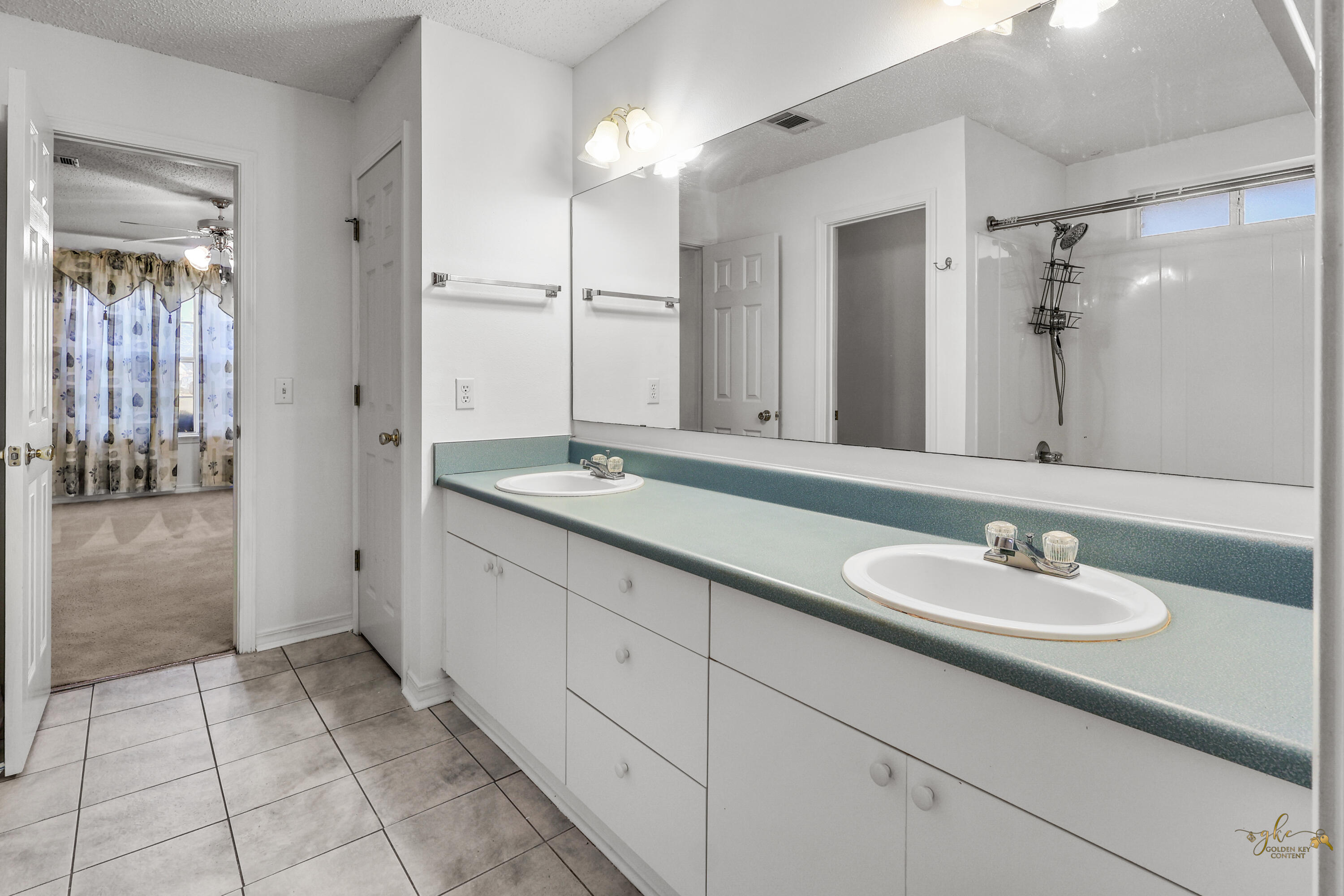 2095 Jessica Way Navarre, FL 32566 - Photo 33 of 52 Primary Bath 3