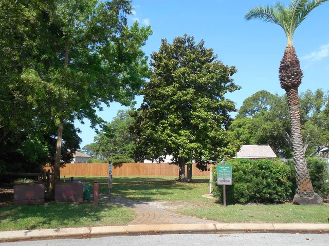 $360,000 | 2095 Jessica Way, Navarre, FL 32566