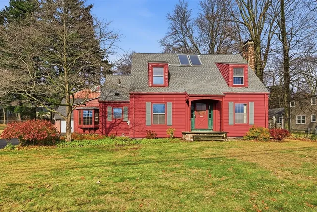 $339,000 | 171 Maple Street, East Longmeadow, MA 01028