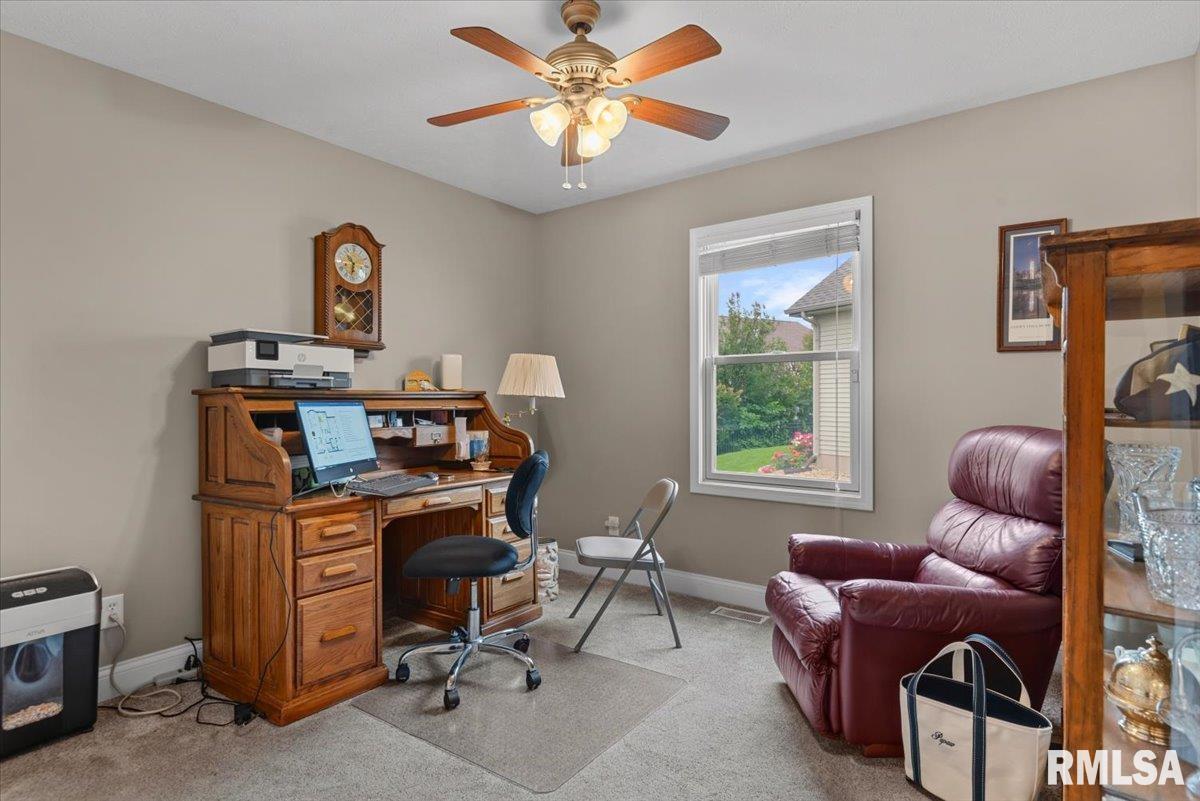 2706 Buckskin Trail Springfield, IL 62711 - Photo 24 of 47 Gallery Image 24