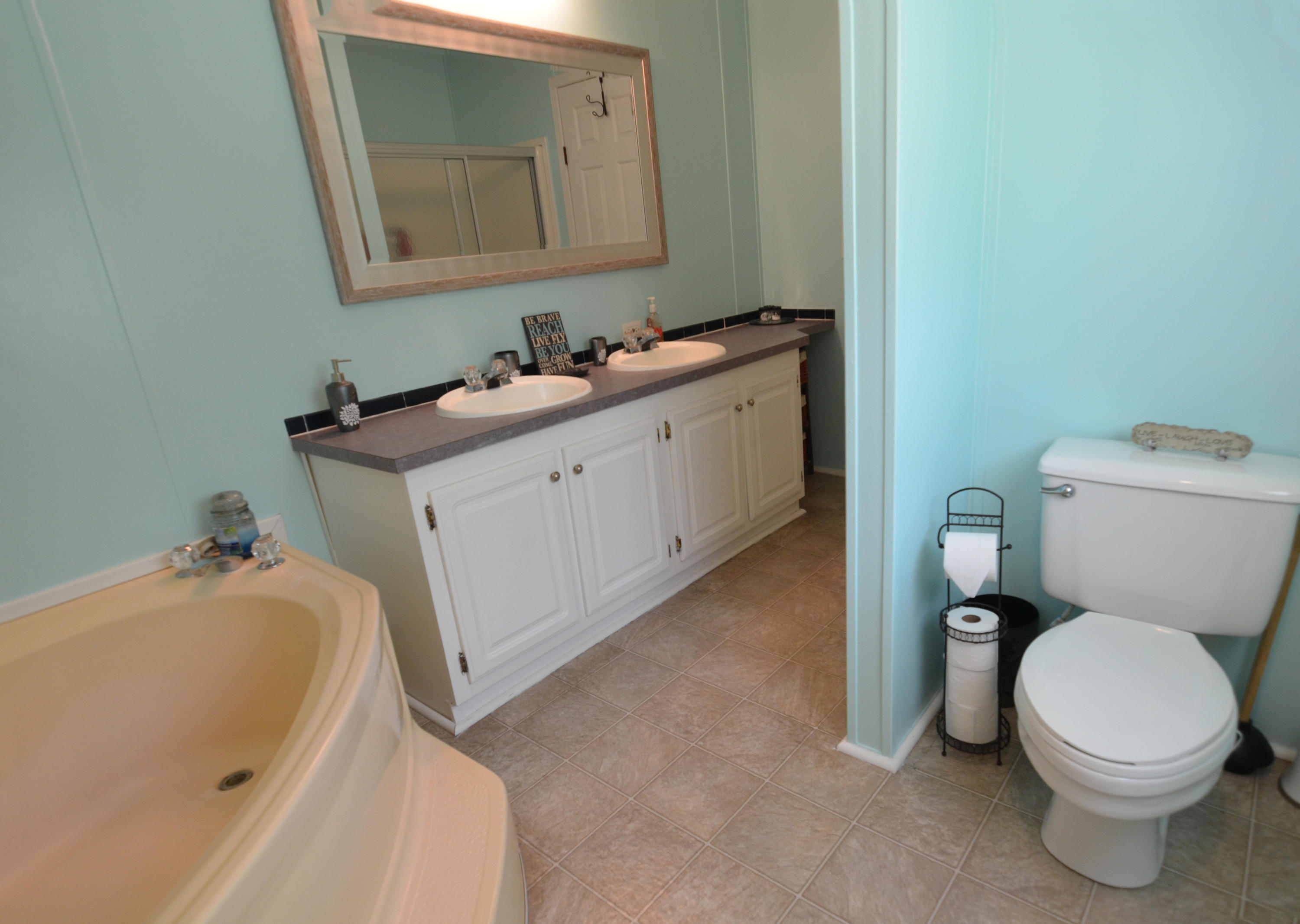 136 Shaffer Road Rockingham, NC 28379 - Photo 13 of 25 Master 4