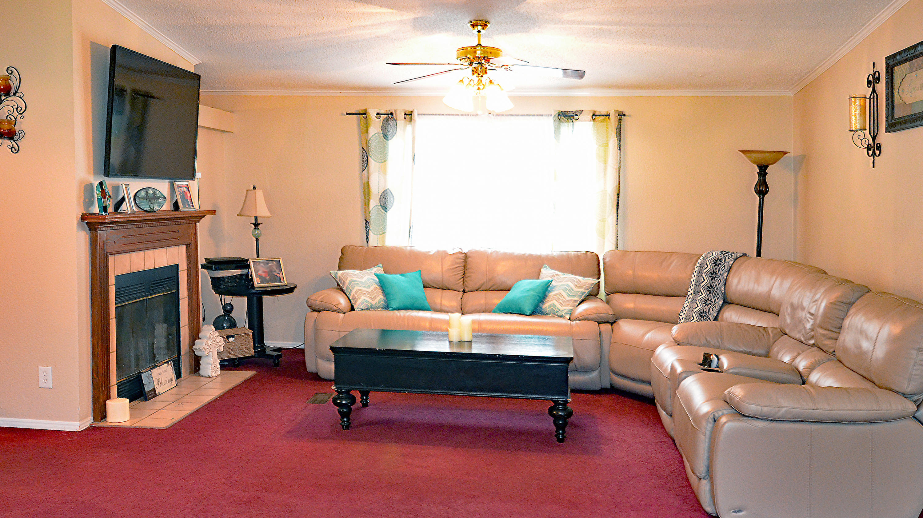 136 Shaffer Road Rockingham, NC 28379 - Photo 4 of 25 living room 3