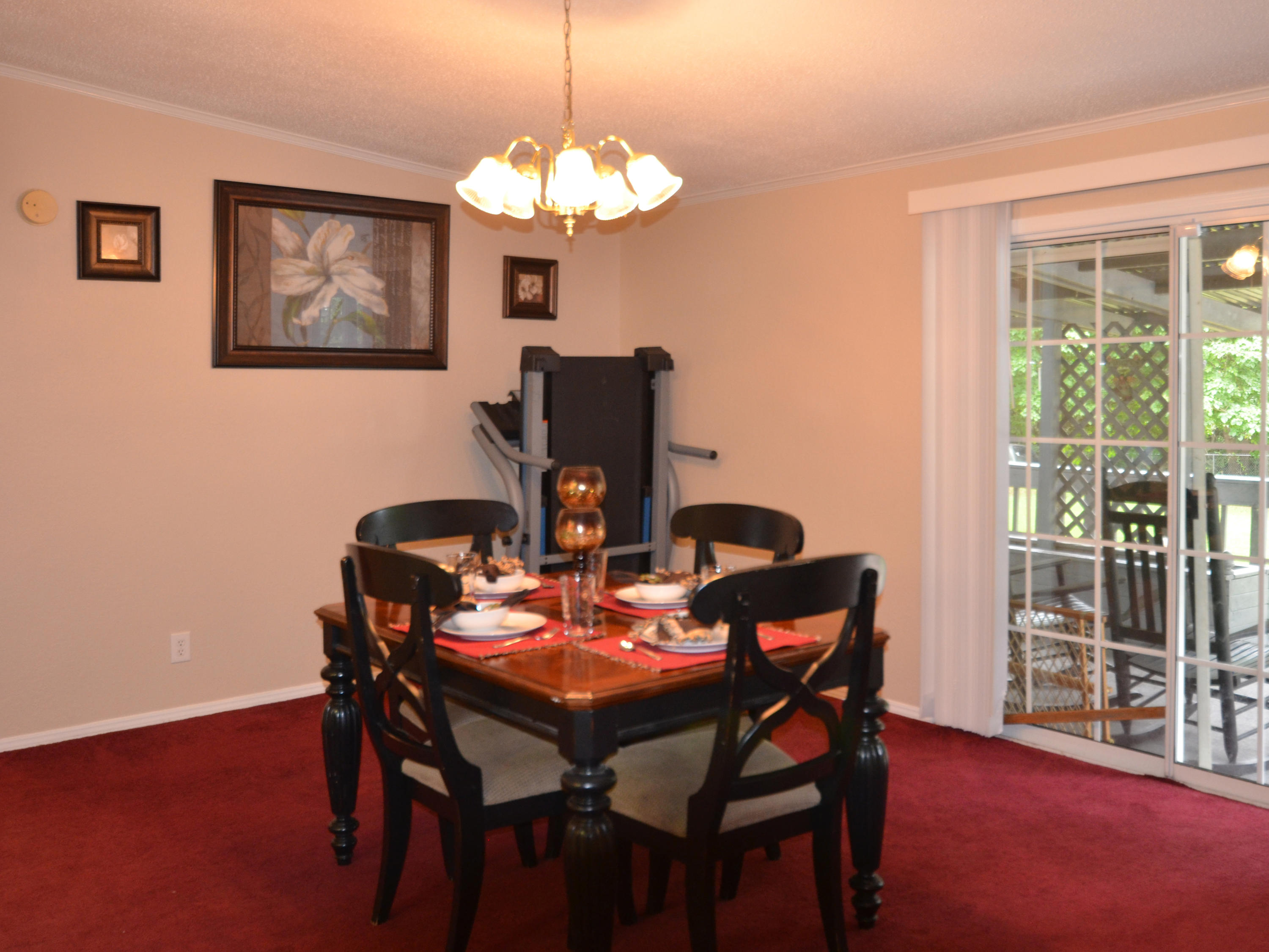 136 Shaffer Road Rockingham, NC 28379 - Photo 10 of 25 Dining 1