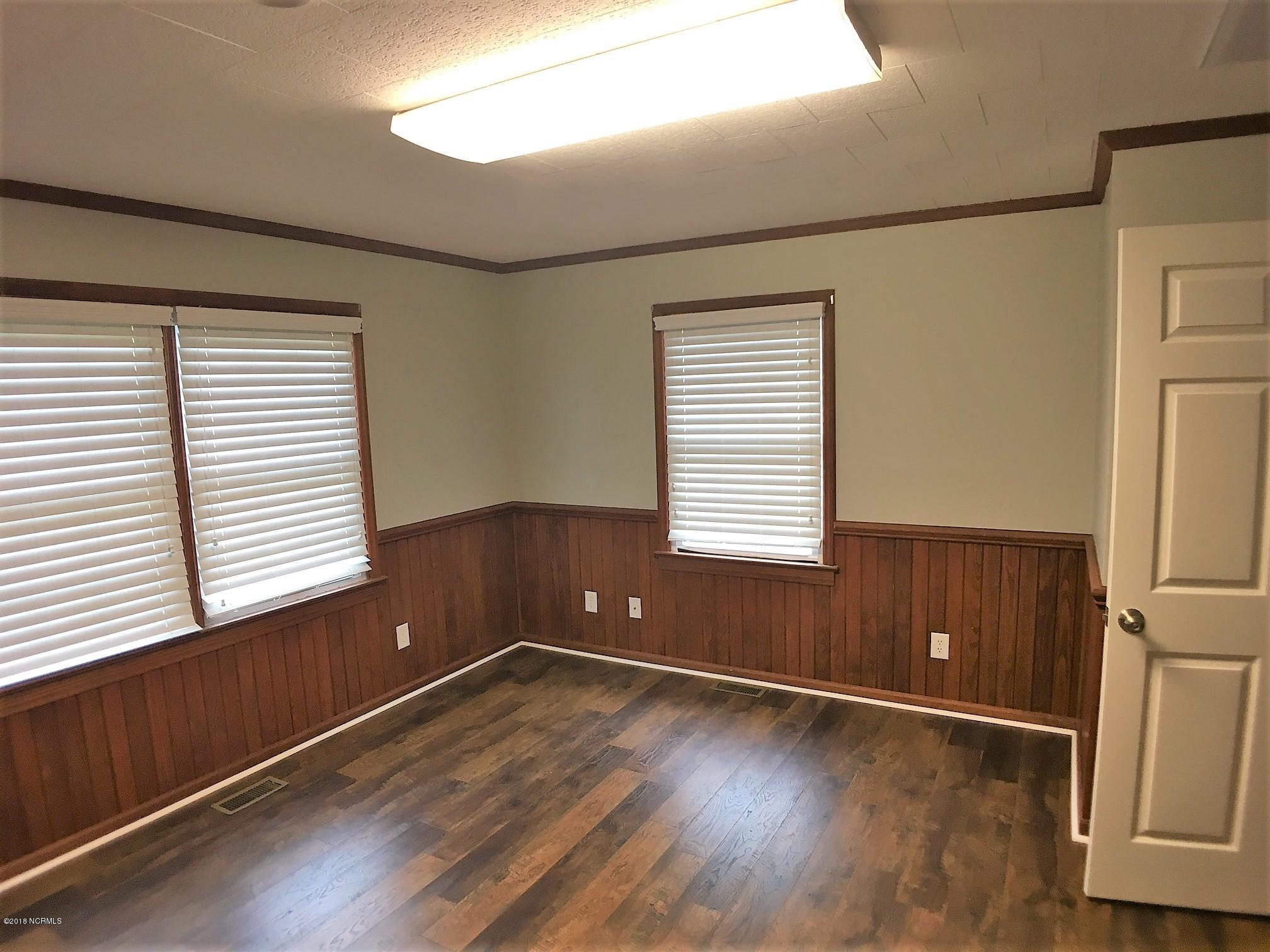 102 Marsh Road Washington, NC 27889 - Photo 17 of 22 IMG_1149