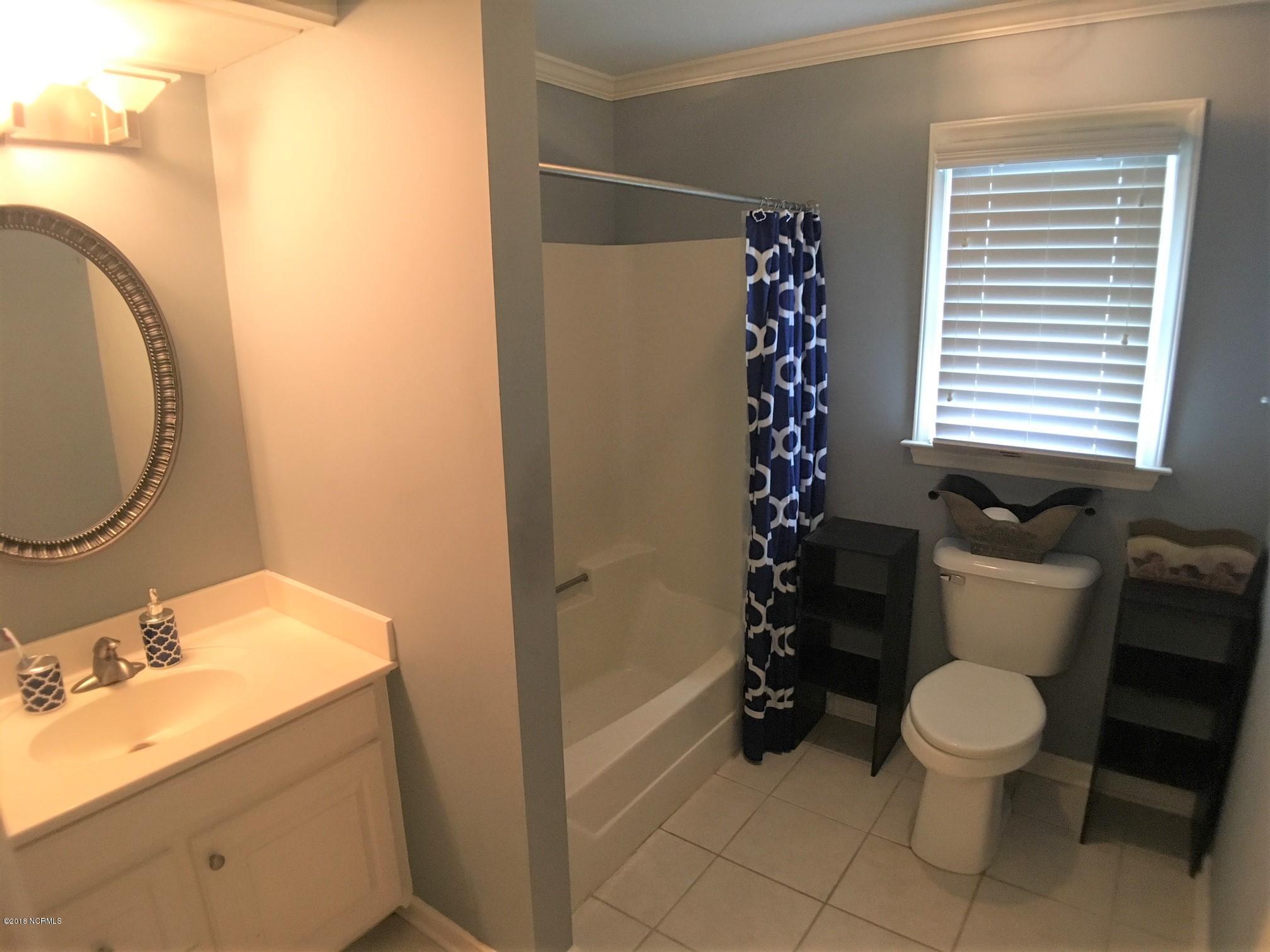 102 Marsh Road Washington, NC 27889 - Photo 10 of 22 IMG_1143