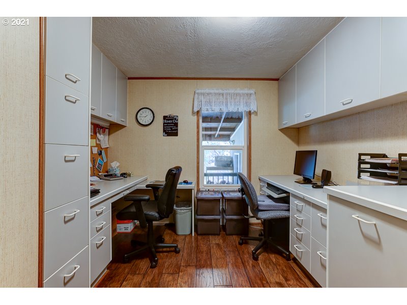 67367 Gist Road Bend, OR 97703 - Photo 13 of 32 a view of a workspace with kitchen
