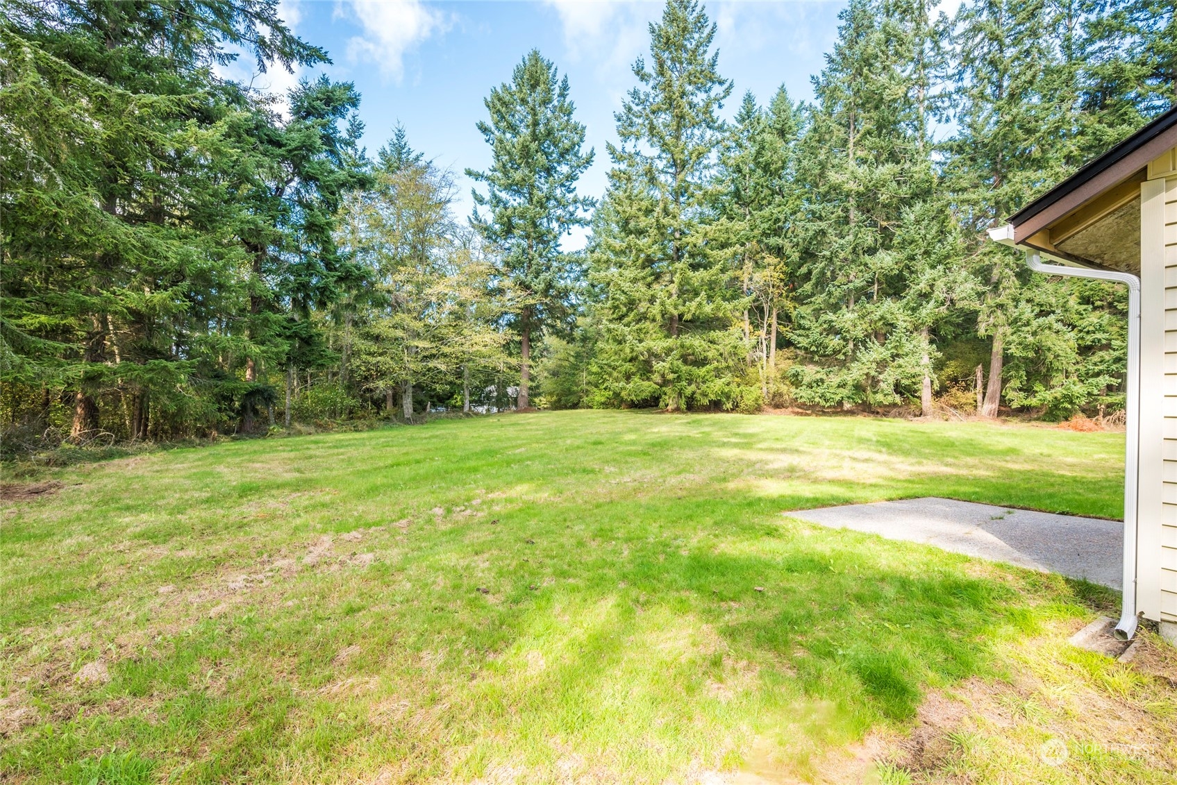 1395 Eagle Ridge Road Oak Harbor, WA 98277 - Photo 35 of 38 Gallery Image 35
