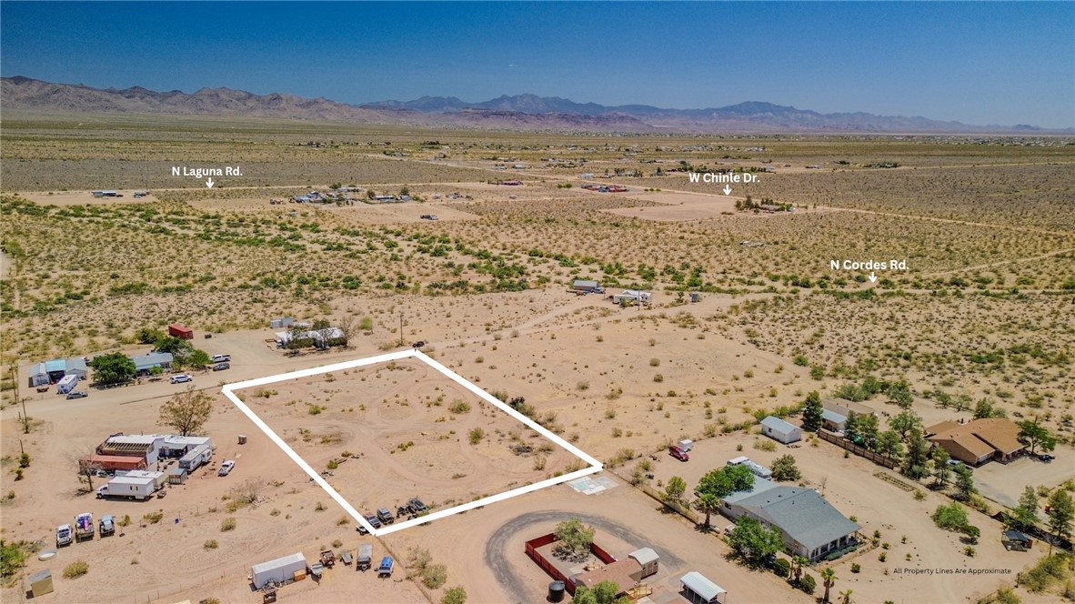 339-14-182d North Cordes Road Golden Valley, AZ 86413 - Photo 2 of 11
