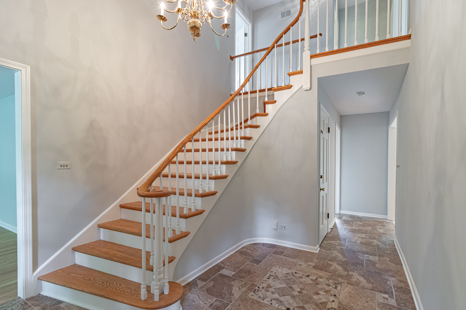 381 North Valley Road Barrington, IL 60010 - Photo 3 of 51