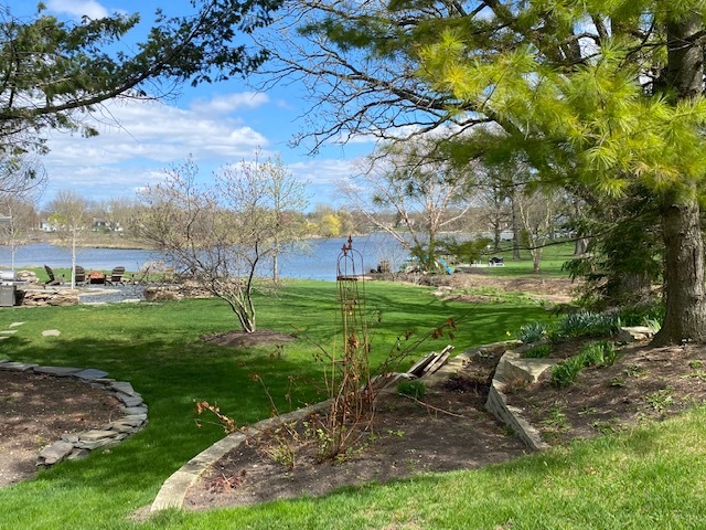 381 North Valley Road Barrington, IL 60010 - Photo 40 of 51
