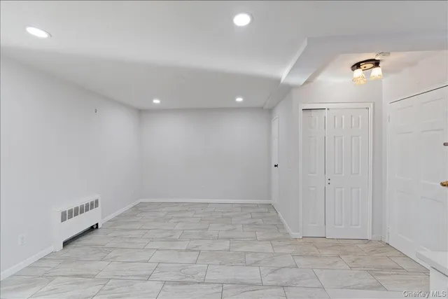 $929,999 | 3511 Mc Owen Avenue | Eastchester