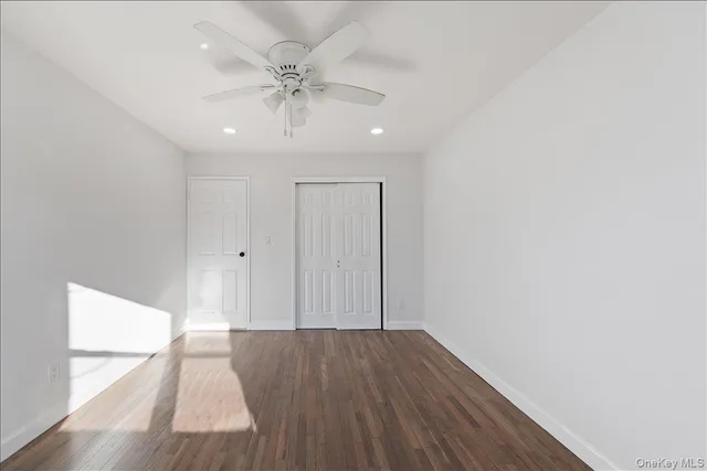 $929,999 | 3511 Mc Owen Avenue | Eastchester