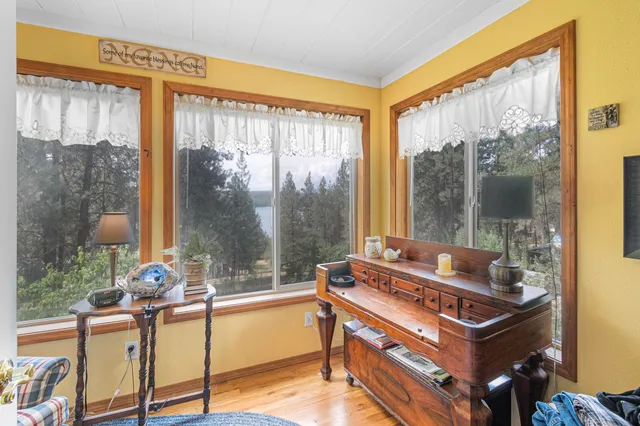 $540,000 | 3802 Bissell Road, Gifford, WA 99131