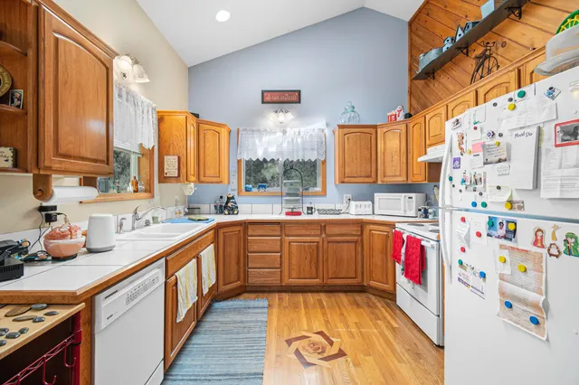 $540,000 | 3802 Bissell Road, Gifford, WA 99131